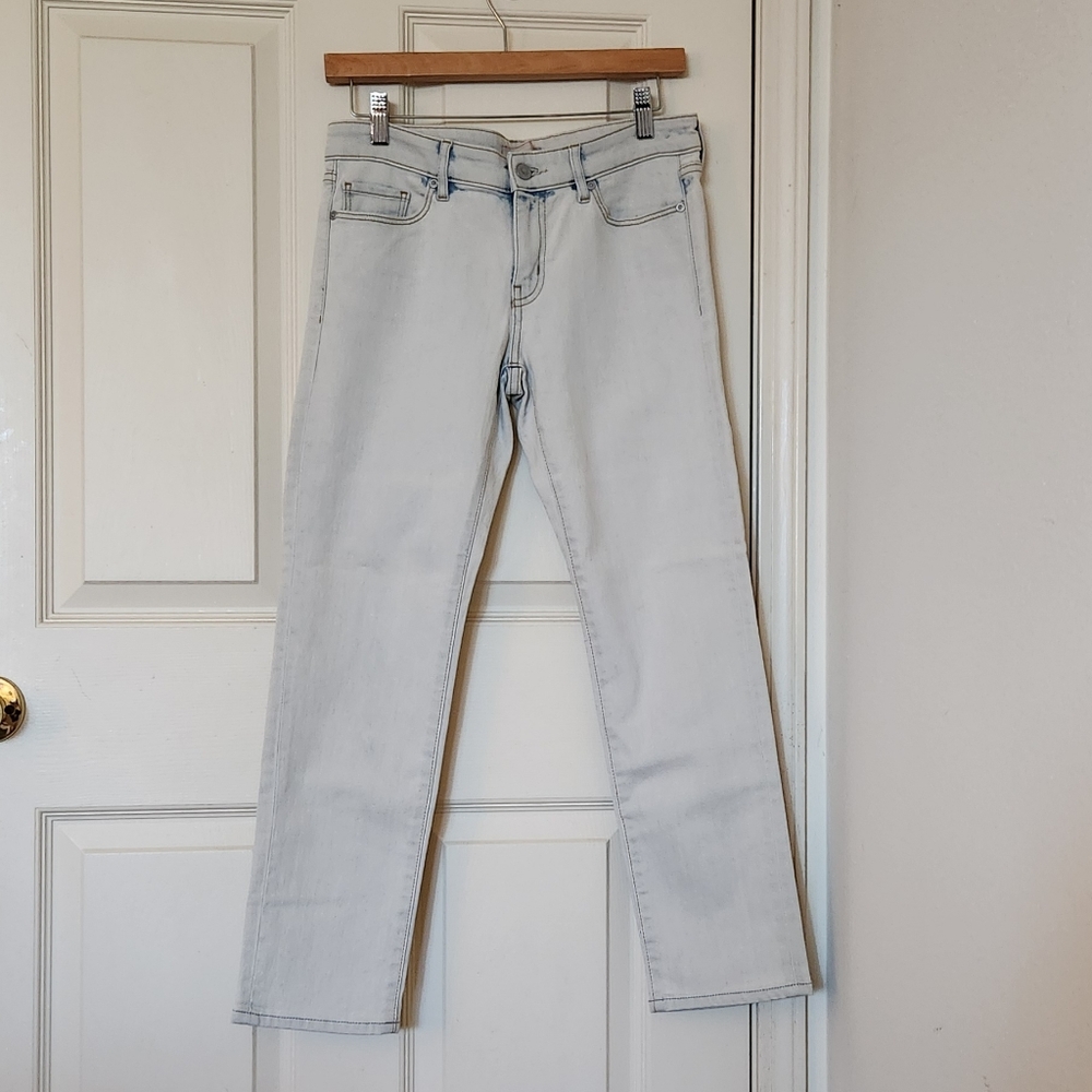 Uniqlo Light blue denim straight leg jeans